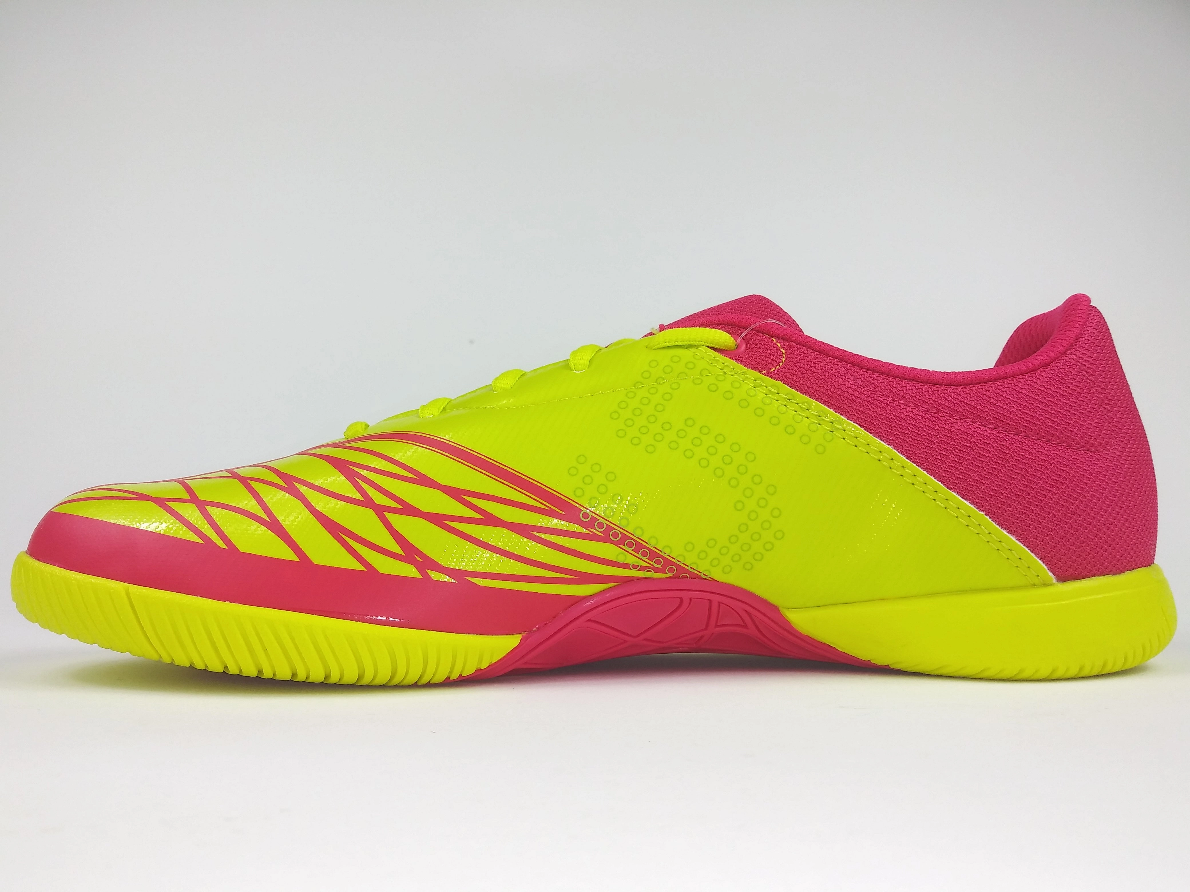 Soccer Cleat Sizing Guide Adidas Freefootball SpeedKick Indoor Shoes Yellow Pink