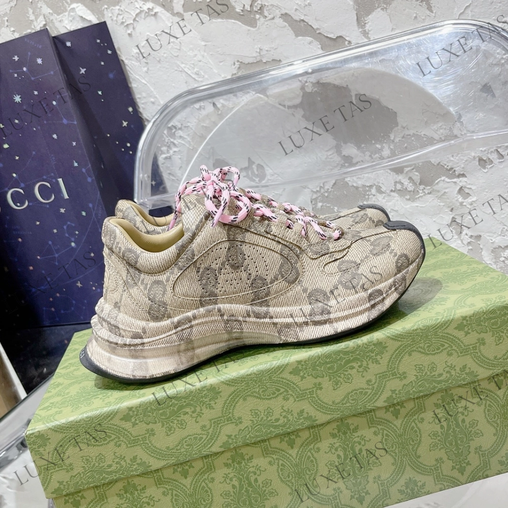 Beige & Ebony GG Run Sneaker - Designer Sneakers for Women Hip Hop Dance Sneakers