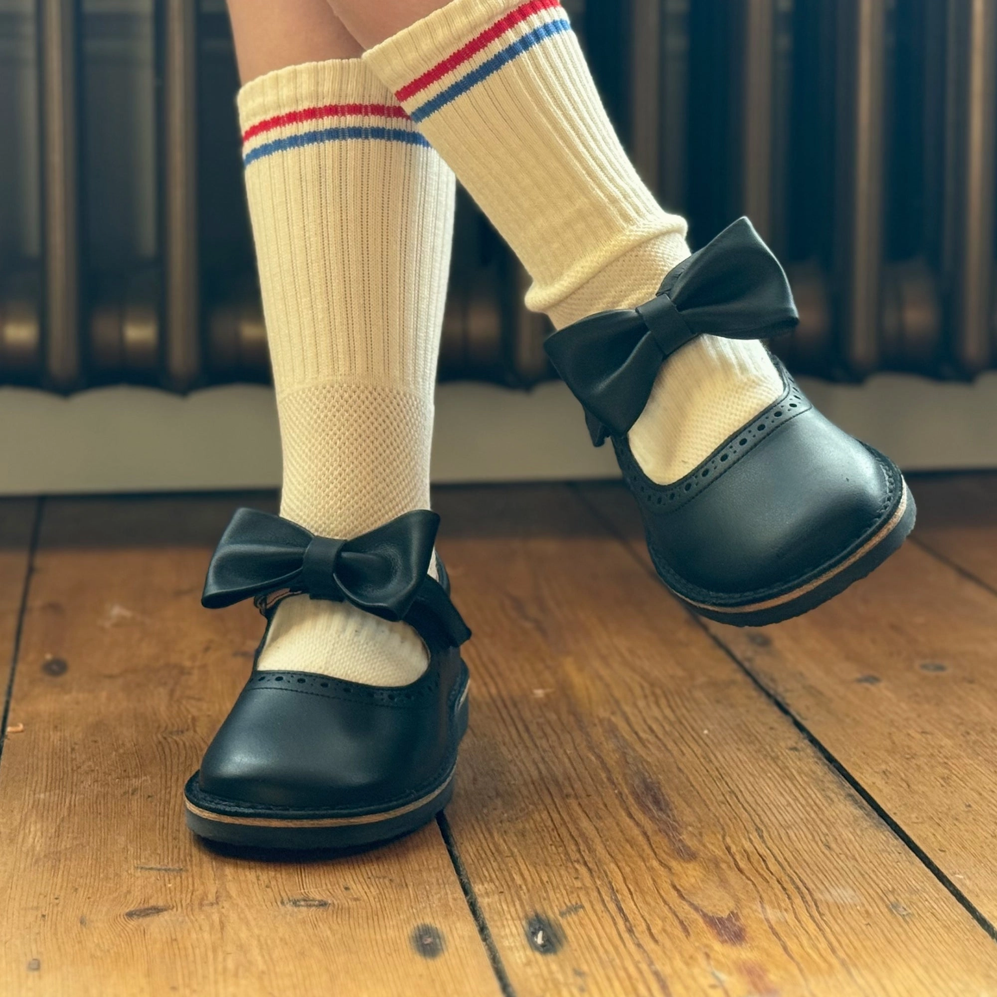 Skechers Metronome-mary Jane Flats Shoes Martha Bow Mary Jane Kids Shoe Black Leather