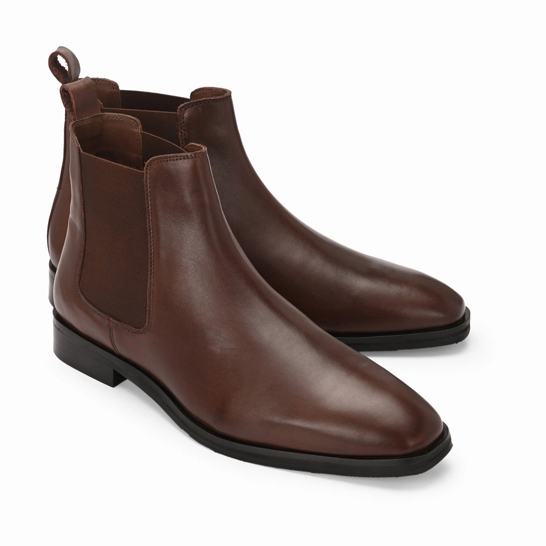 Comfortable  Brown Crust Leather Chelsea Boots for Men Chelsea Outdoor Boots
