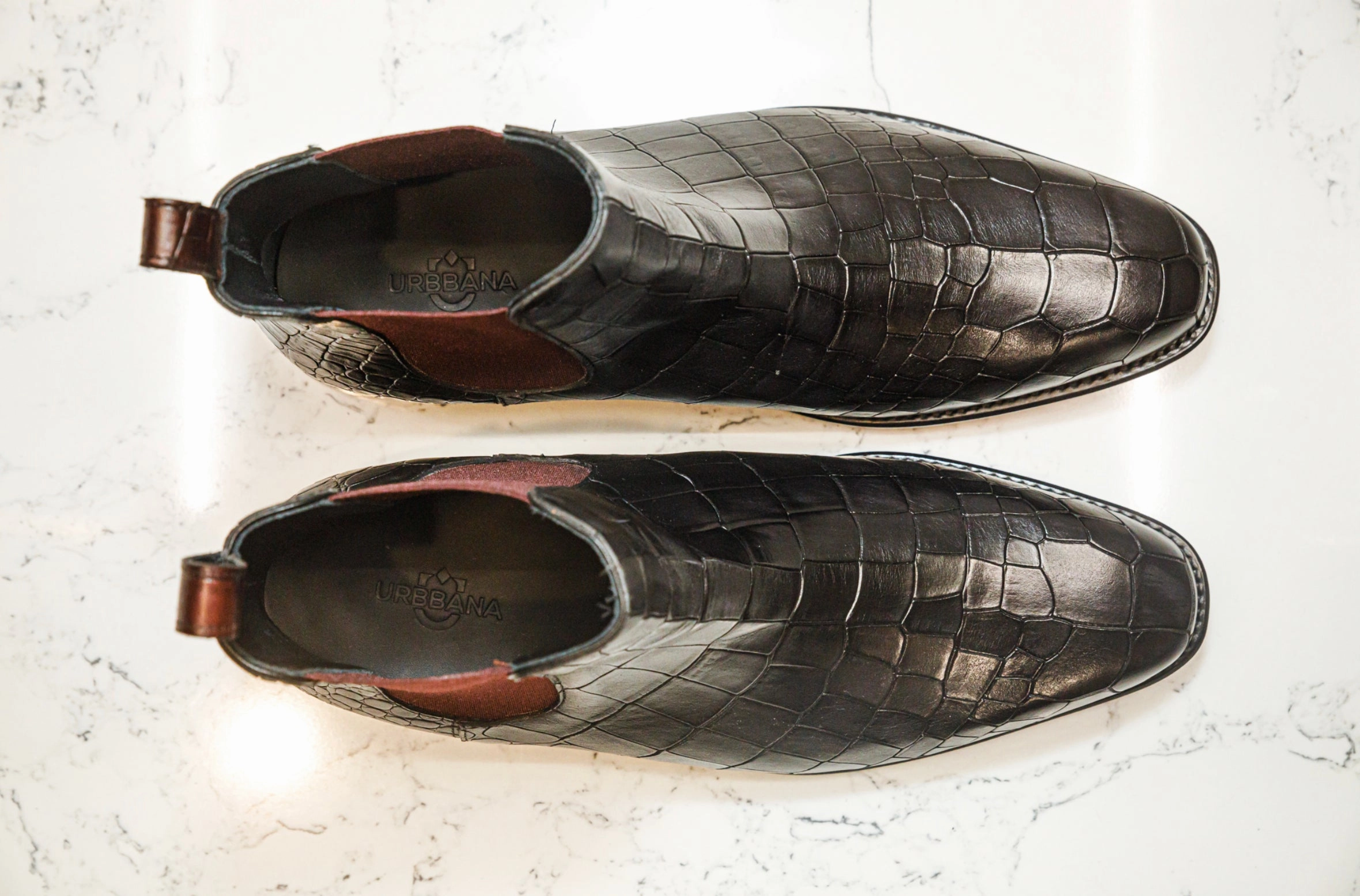 Low Heel Chelsea Boot Croco Chelsea Boots - Black