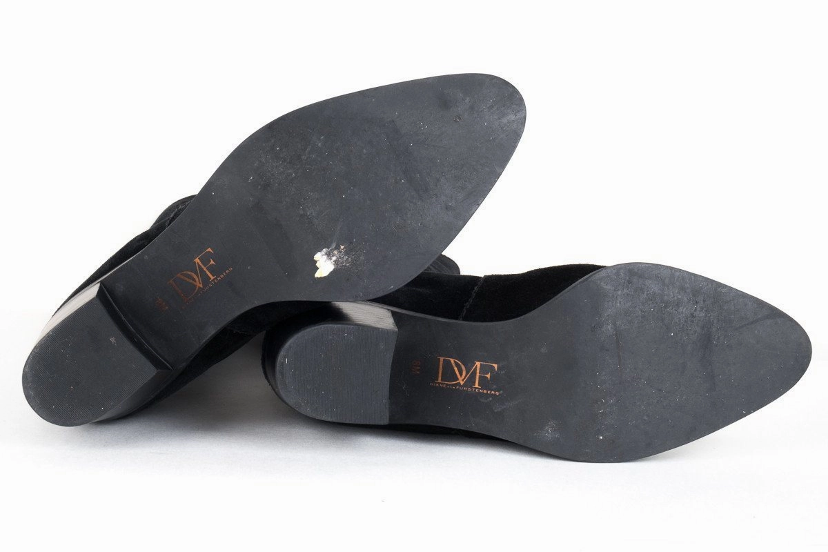 Diane Von Furstenburg Black Suede Knee High Boots 8 Knee High 2 Inch Heel Boots