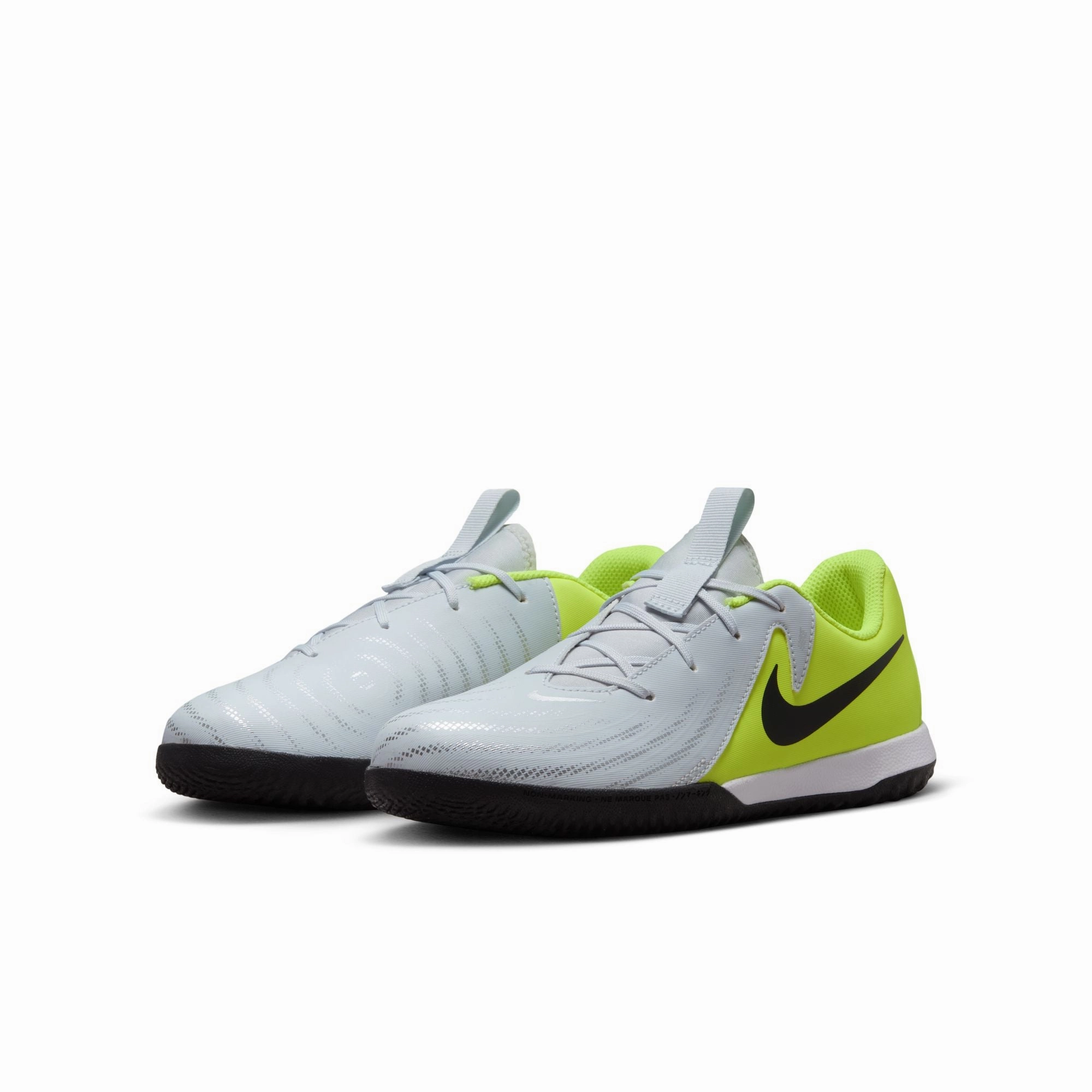 Nike Junior Phantom II Academy IC Indoor Soccer Shoes - Metallic Silver/Black Volt Ombre Soccer Cleats