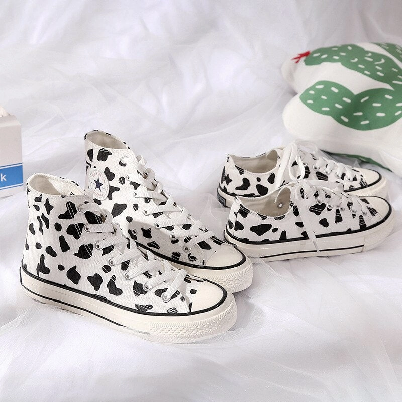 Fashion Milk Cow Canvas Women Shoes New Breathable High-top Outdoor Ladies Casual Sneakers Lace-up Leisure Footwear Ankle Boots No Zipper