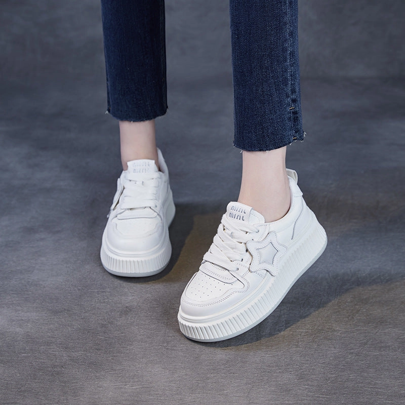 Women Plain Embossed Leather Thick Soled Casual Sneakers Sneakers Stylish