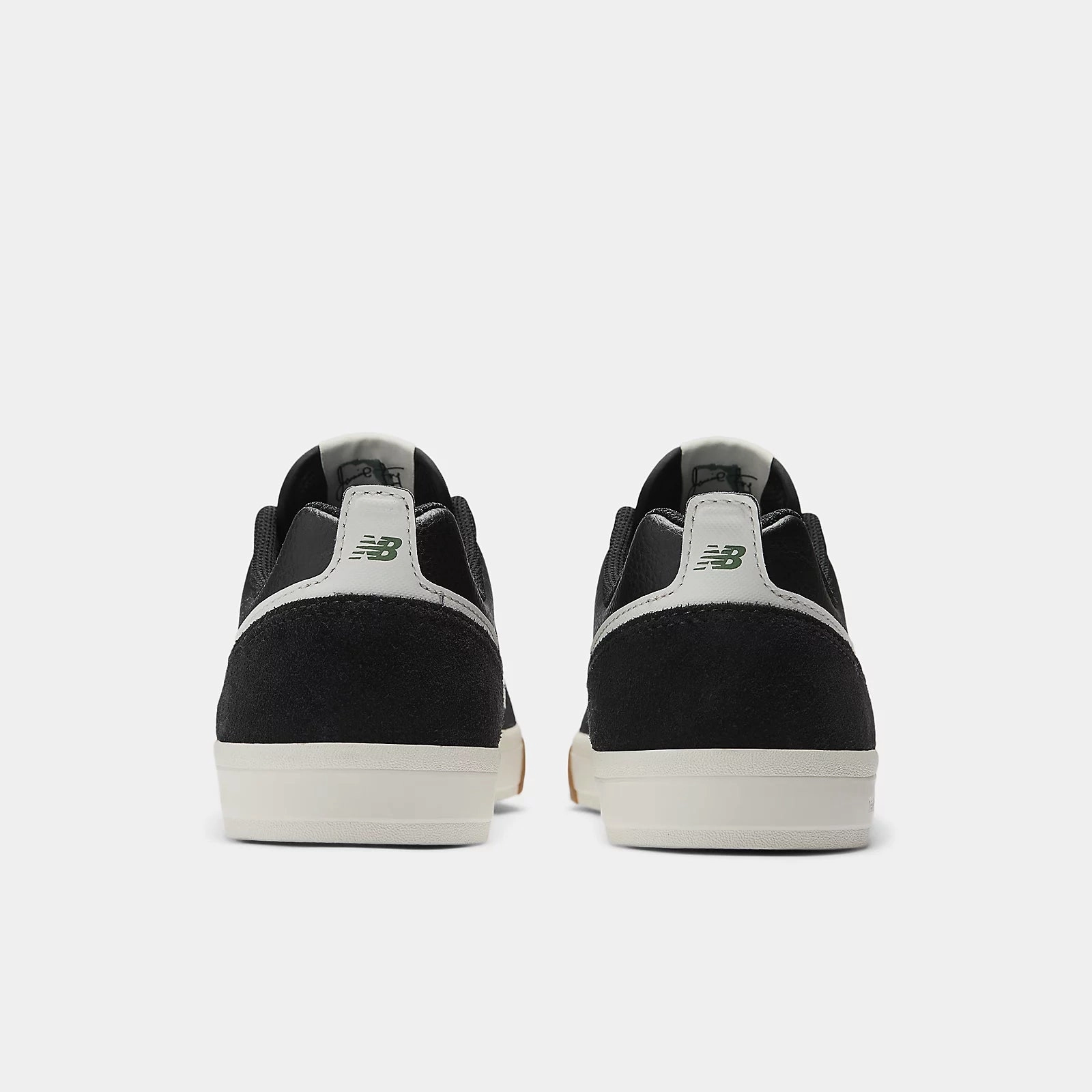 2000s Skate Shoes Brands NB NUMERIC JAMIE FOY 306 BLACK/WHITE/GUM