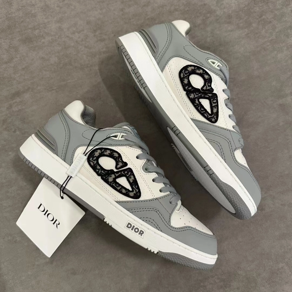 Fringe High Heel Ankle Boots Gray and White B57 Dribble Low-Top Sneaker Designer Sneakers for Men