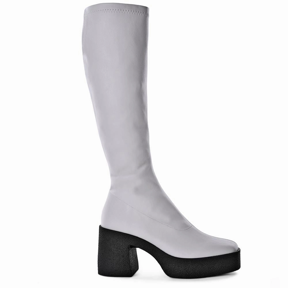 Izumi Off White Stretch Leather Chunky Boots Jeans That Go With Chelsea Boots