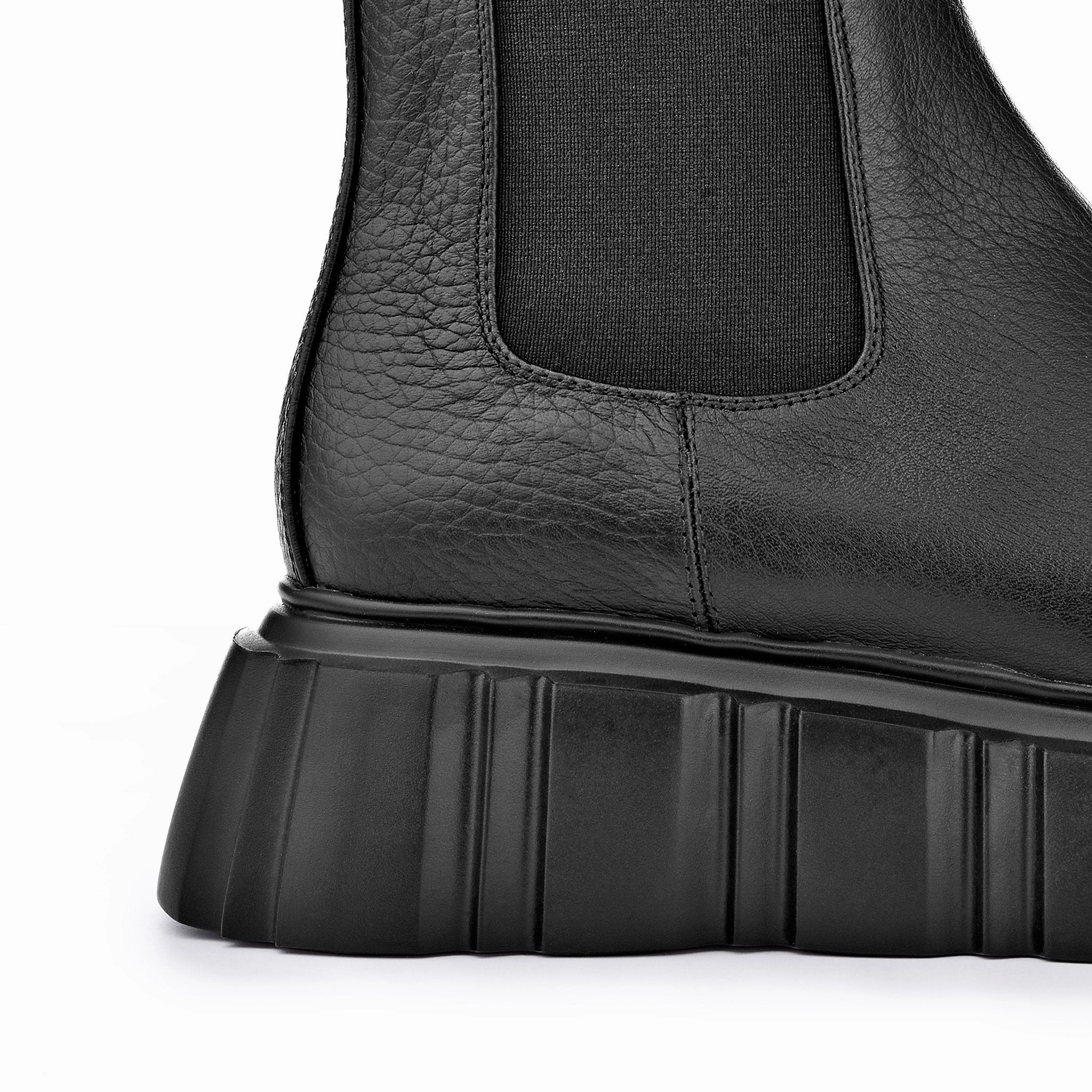 Kennedy Grand Chelsea Boots Jin Black Chelsea Boots