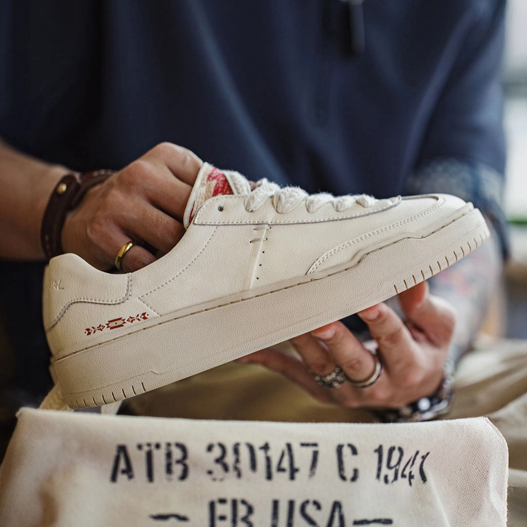 Veja Sneakers Men's Fashion Embroidery Quilted Leather Casual Shoes