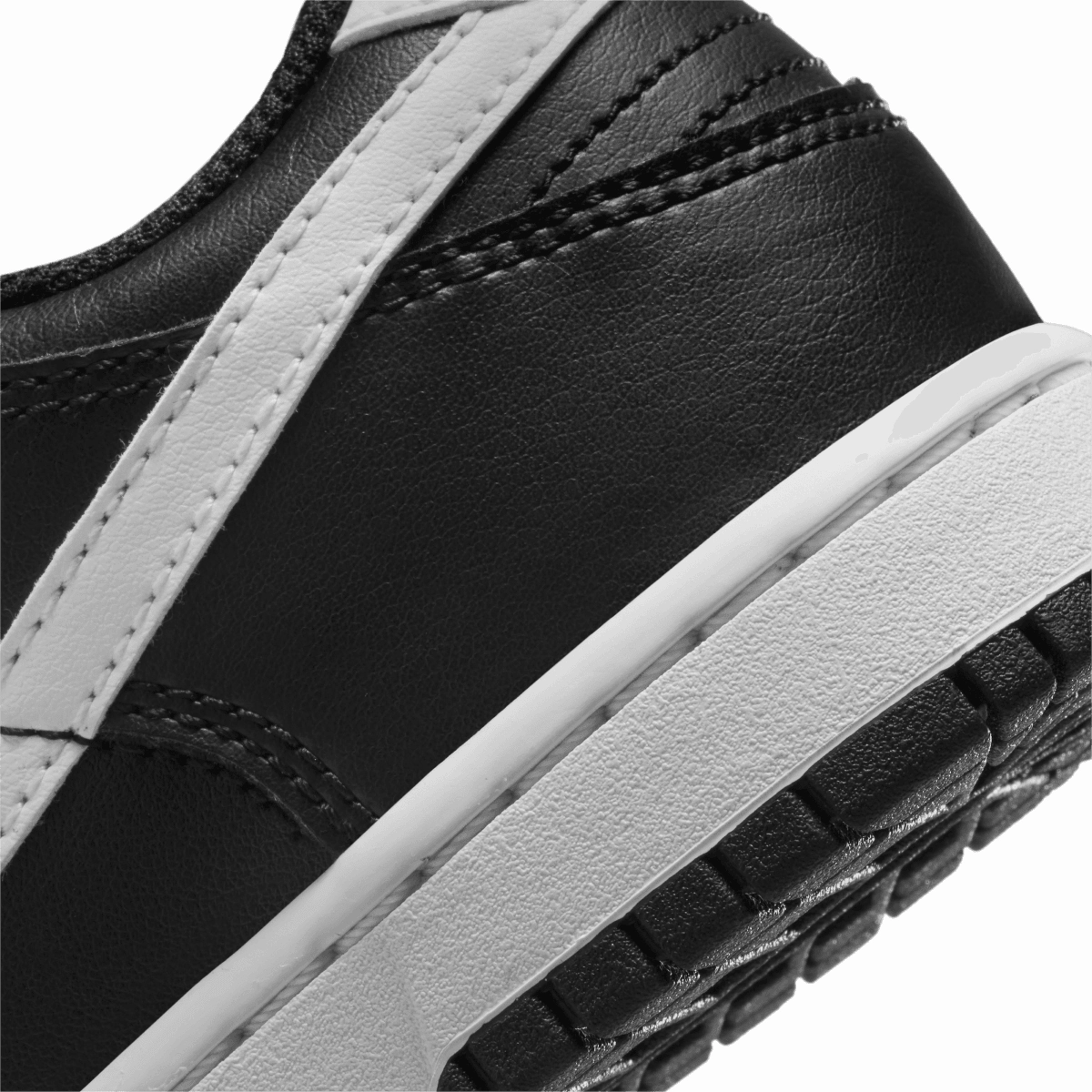 Chiefs Nike Shoes Kid's Dunk Low 'Black Panda 2.0'