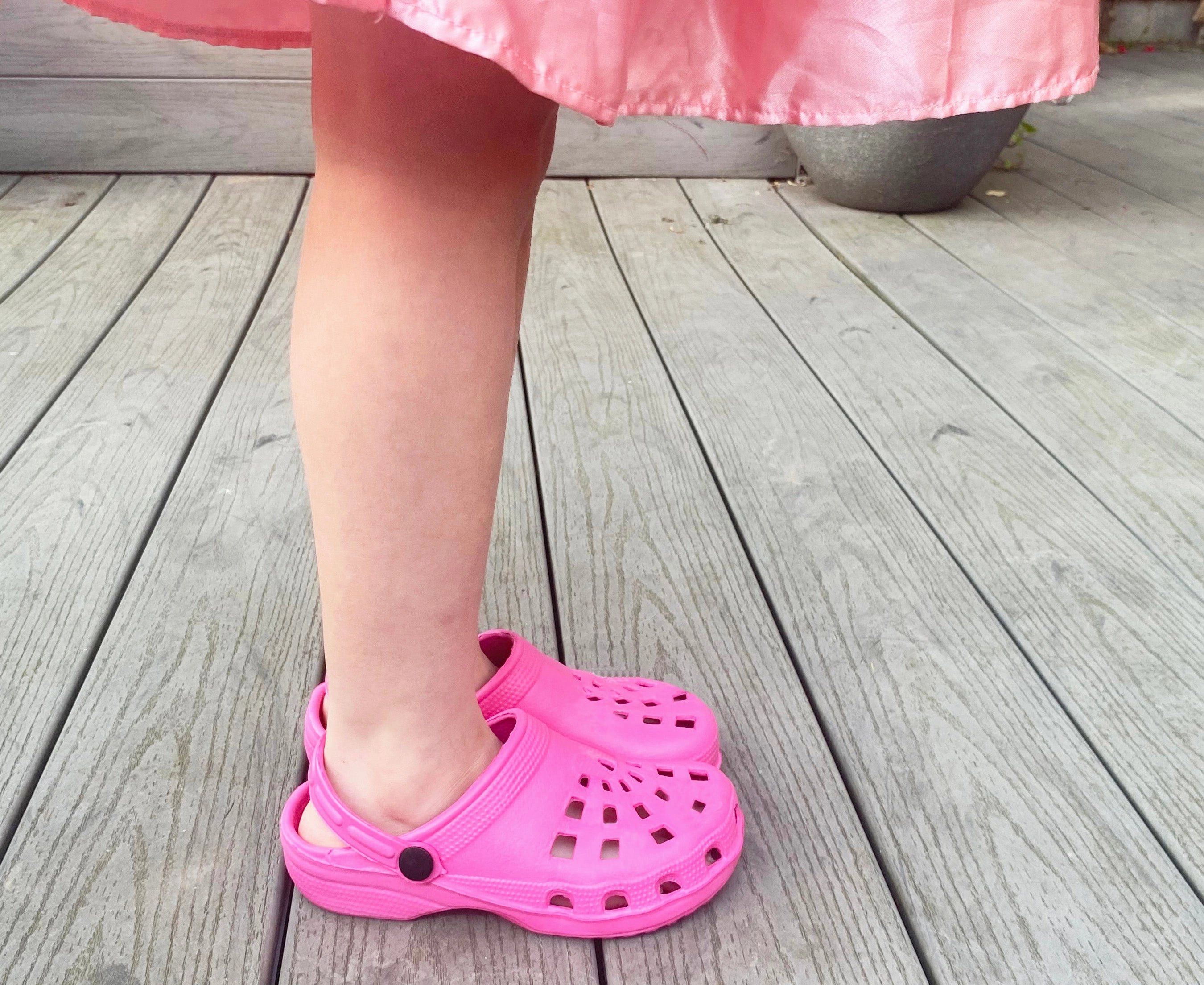 Cat Clogs Kids Unisex Pink Clogs Lightweight EVA Breathable Unisex Boys Girls Slip On Adjustable Garden Beach Pool Slides Sandals