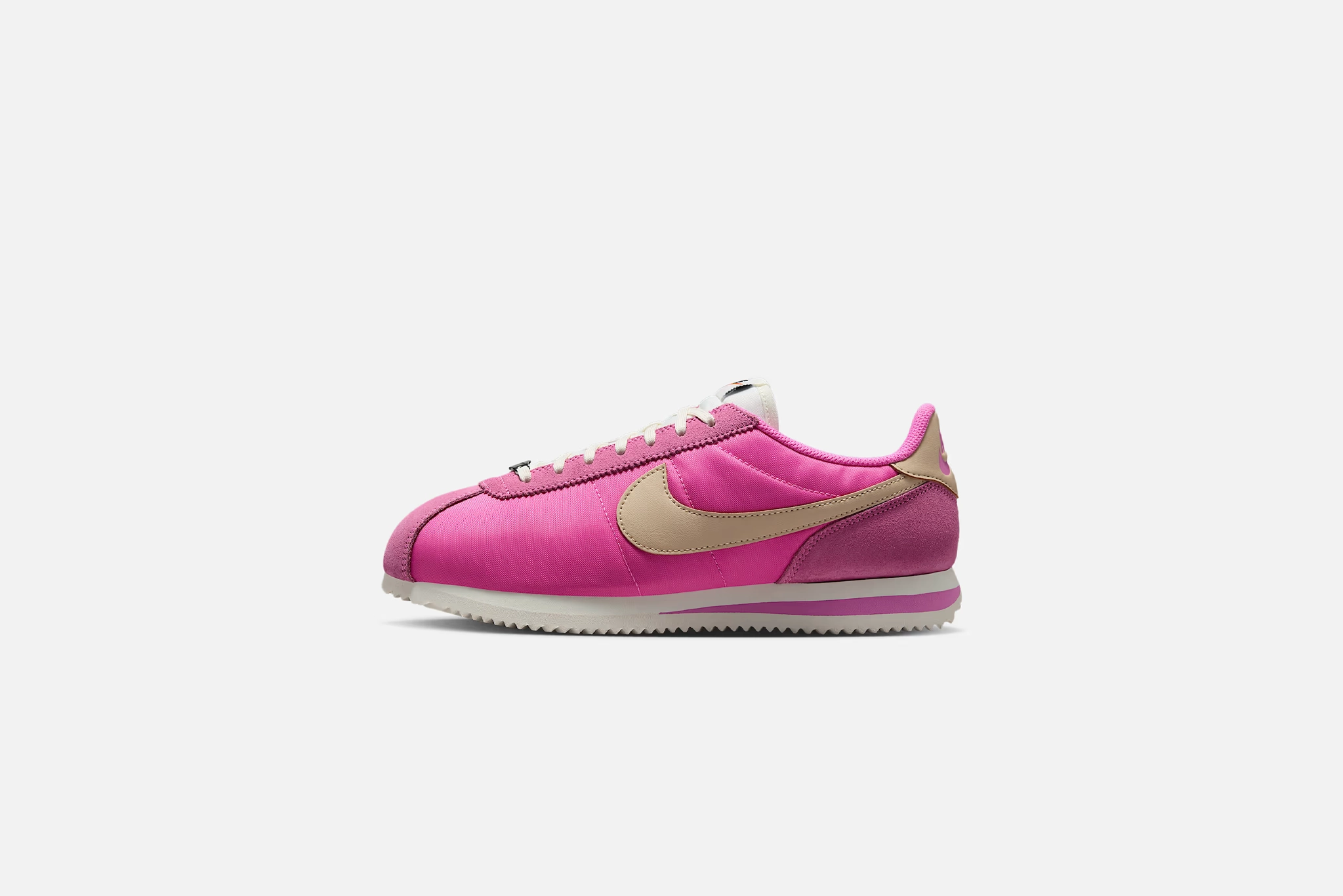 Shoes Nike Flyknit Nike "Cortez" W - Playful Pink / Sanddrift / Sail