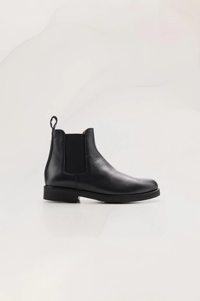 Mens Redford Chelsea Boots in Black Calf Chelsea Boots Black Chunky