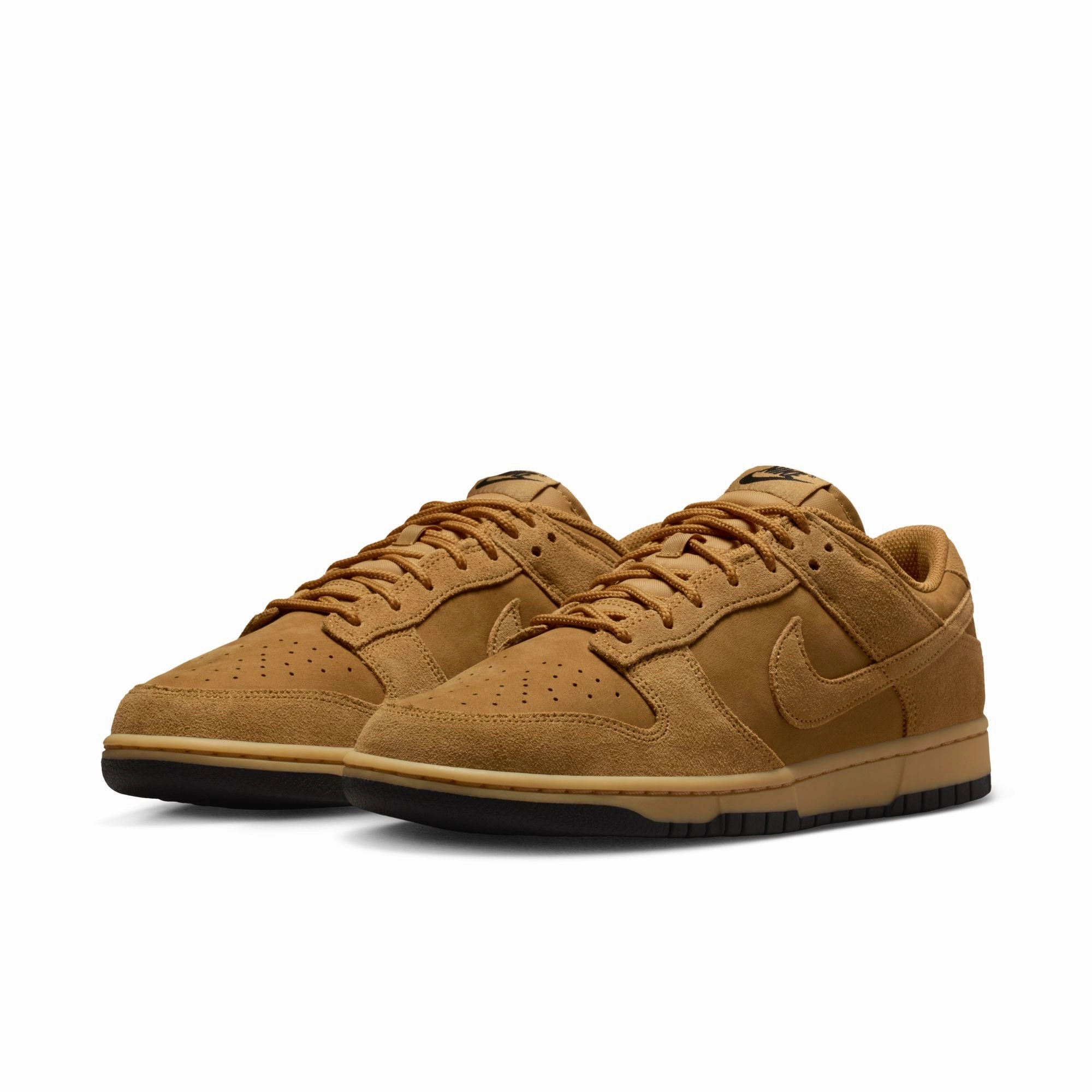 Nike Phantom Shoes Nike "Dunk Low Retro SE" M - Wheat / Wheat-Black-Black