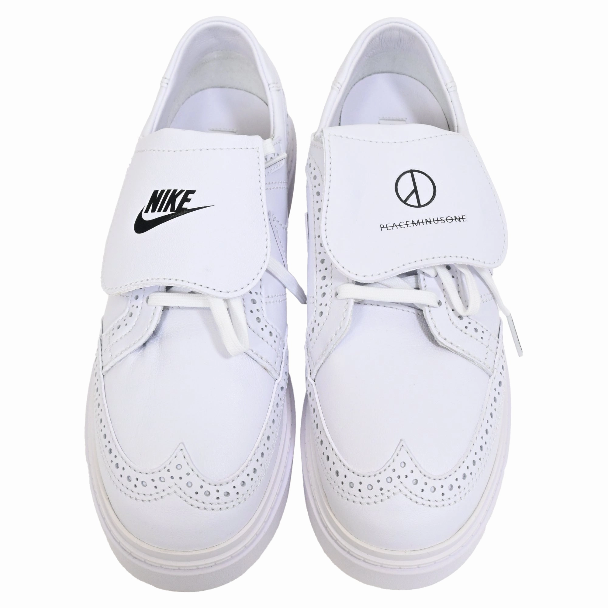 Nike Kwondo 1 G-Dragon Peaceminusone Triple Sneakers in White Leather Nike Hyperdunk Basketball Shoe