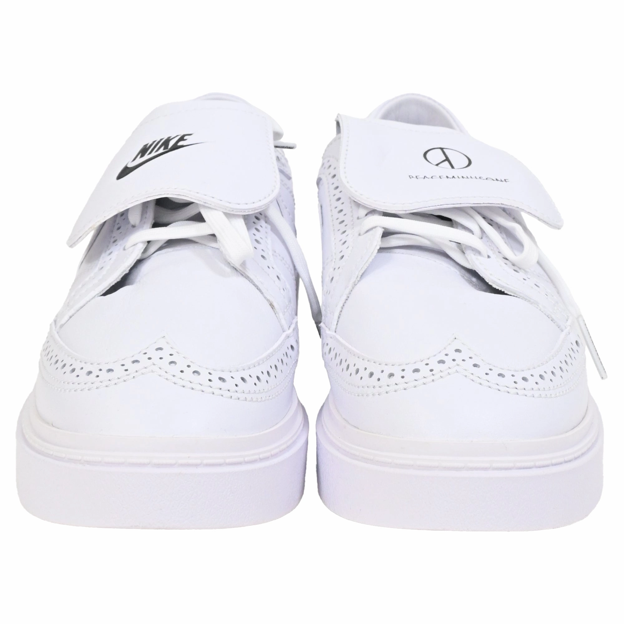 Nike Kwondo 1 G-Dragon Peaceminusone Triple Sneakers in White Leather Nike Vintage Running Shoes