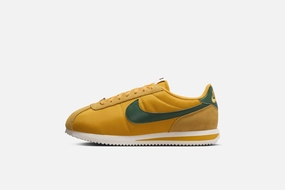 Nike "Cortez" W - Yellow Ochre / Gorge Green Best Nike Shoes For Walking