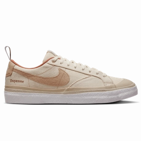 Nike SB X Doyenne Blazer Low Coconut Milk & Rattan Nike Stability Shoes