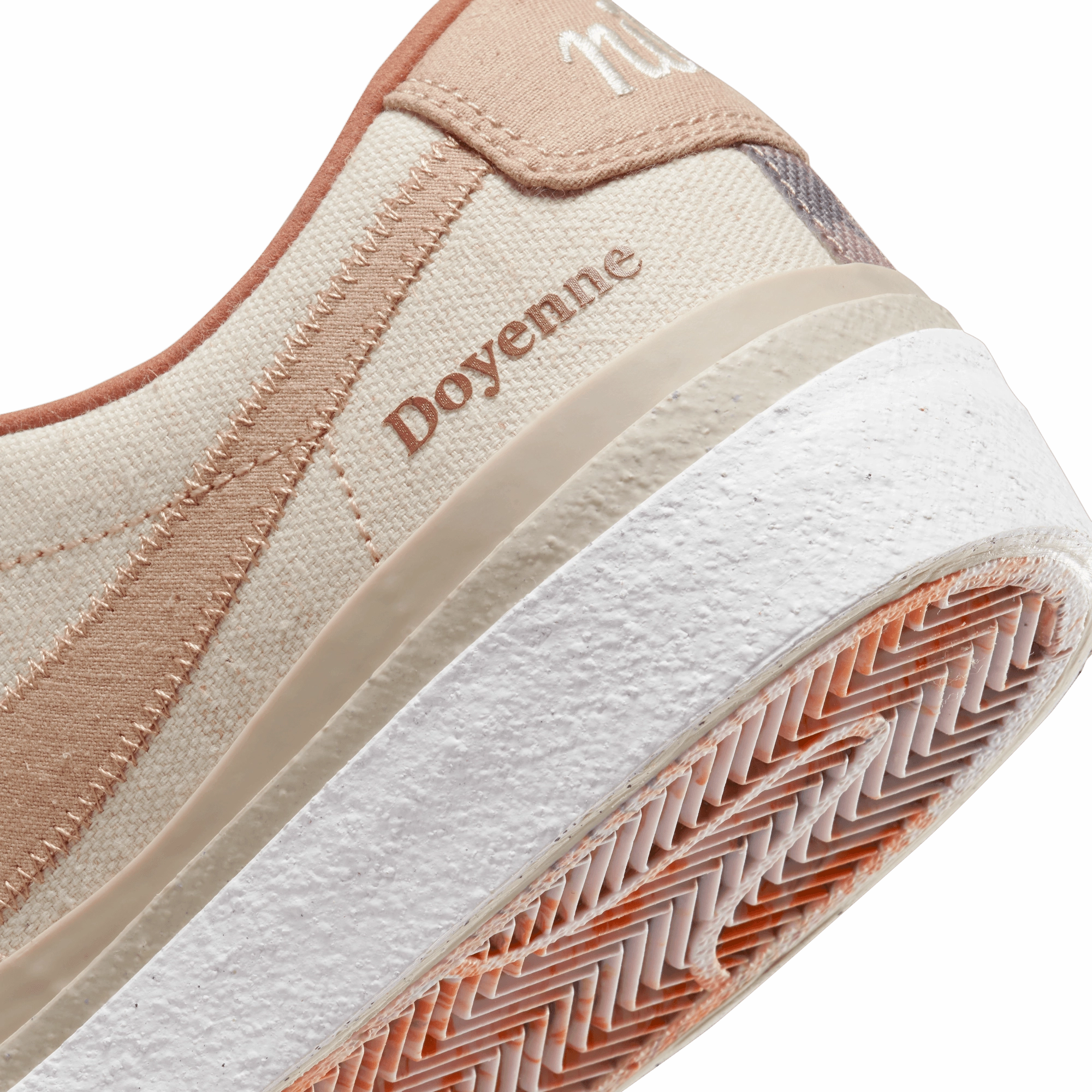 Nike SB X Doyenne Blazer Low Coconut Milk & Rattan Polka Dot Nike Shoes