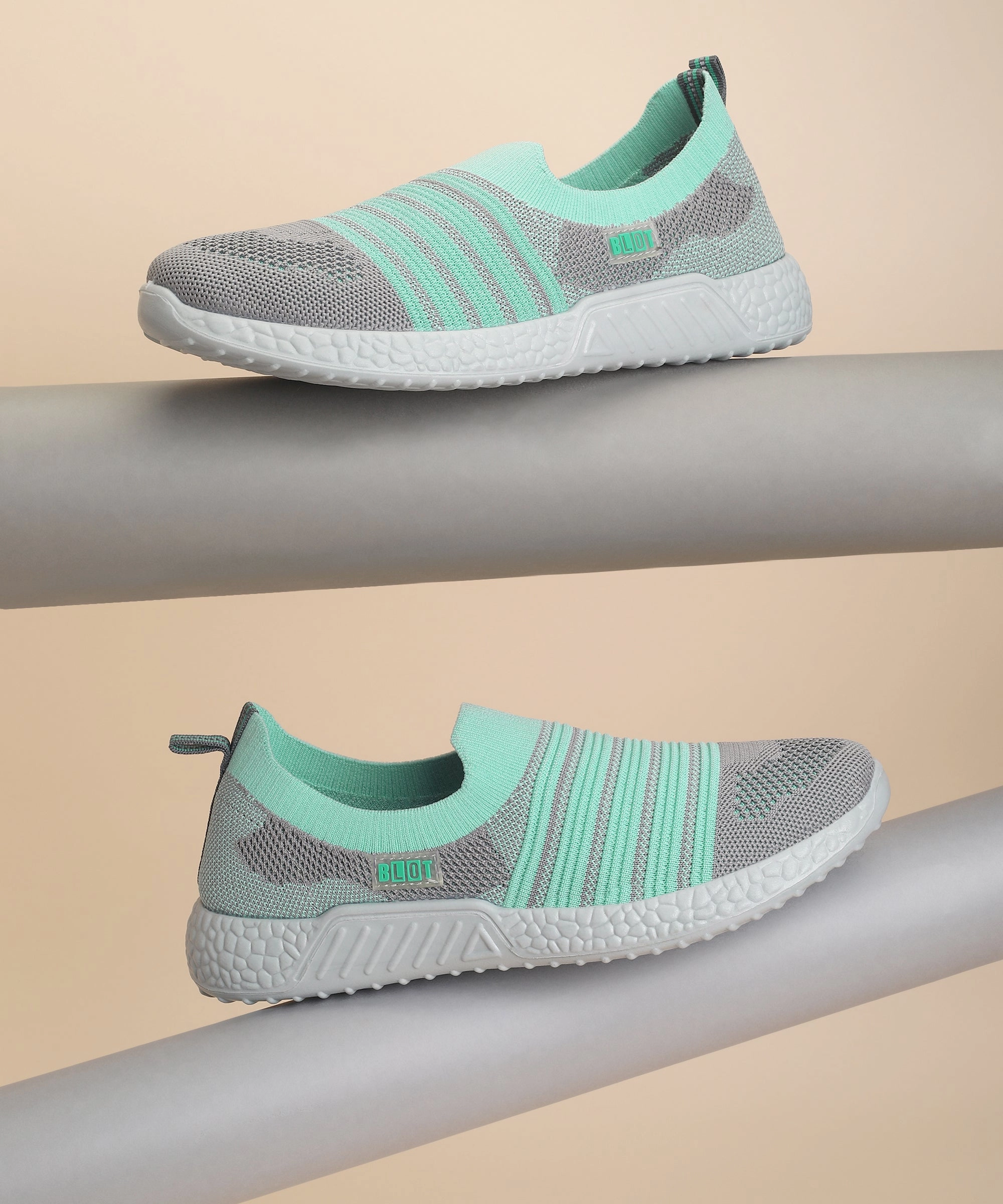 Paragon Blot PUK3503LS Women Casual Shoes | Sleek & Stylish | Latest Trend | Casual & Comfortable Grey Sneakers All