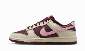 Nike Shadow Shoes Nike Dunk Low Retro PRM Valentine's Day (2023)