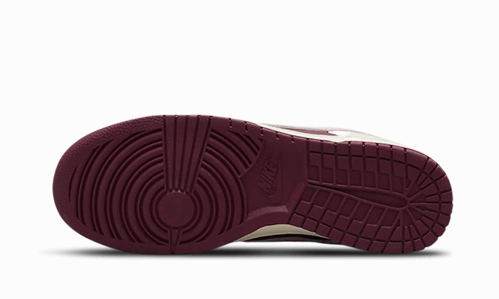 Nike Dunk Low Retro PRM Valentine's Day (2023) Nike Airmax Shoes