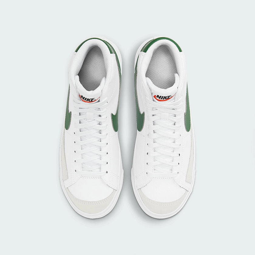 Nike Air Max Wide Shoes Nike Blazer Mid '77 Juniors White Trainers DA4086 115