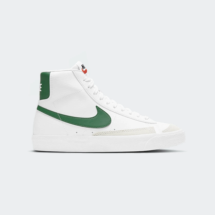 Nike Blazer Mid '77 Juniors White Trainers DA4086 115 Most Comfortable Nike Running Shoes