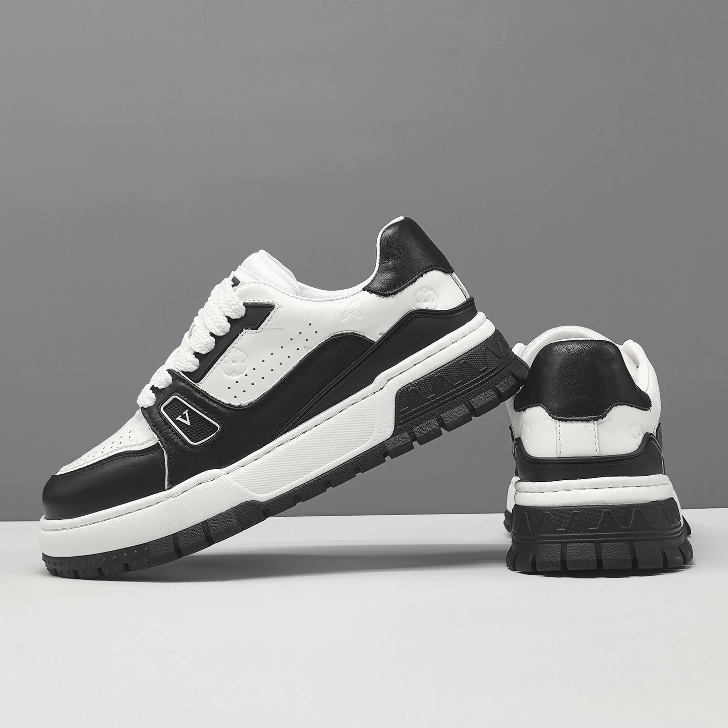 Eastbay Sneakers Men's Fashion Breathable Leather Casual Thick Soled Sneakers