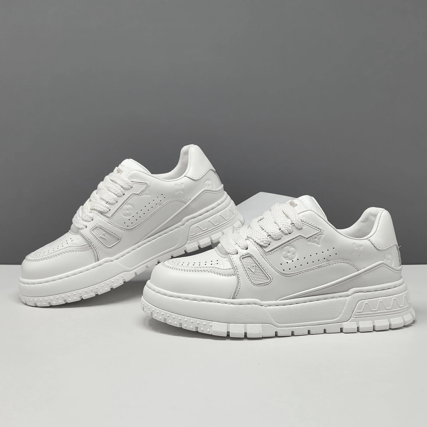 Sofft Sneakers Men's Fashion Breathable Leather Casual Thick Soled Sneakers