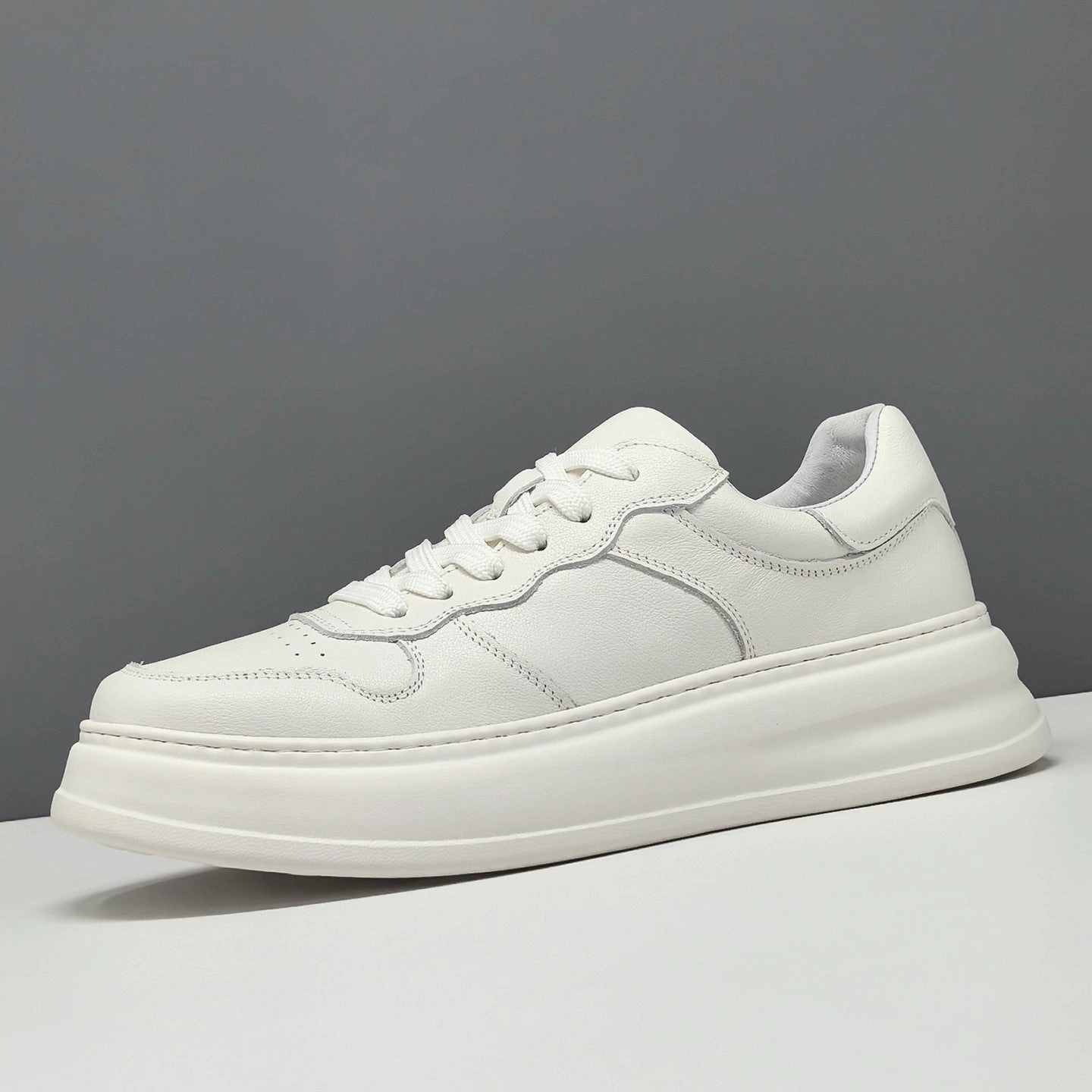 New Sneakers 2025 Men's Fashion Quilted Leather Breathable Casual Sneakers