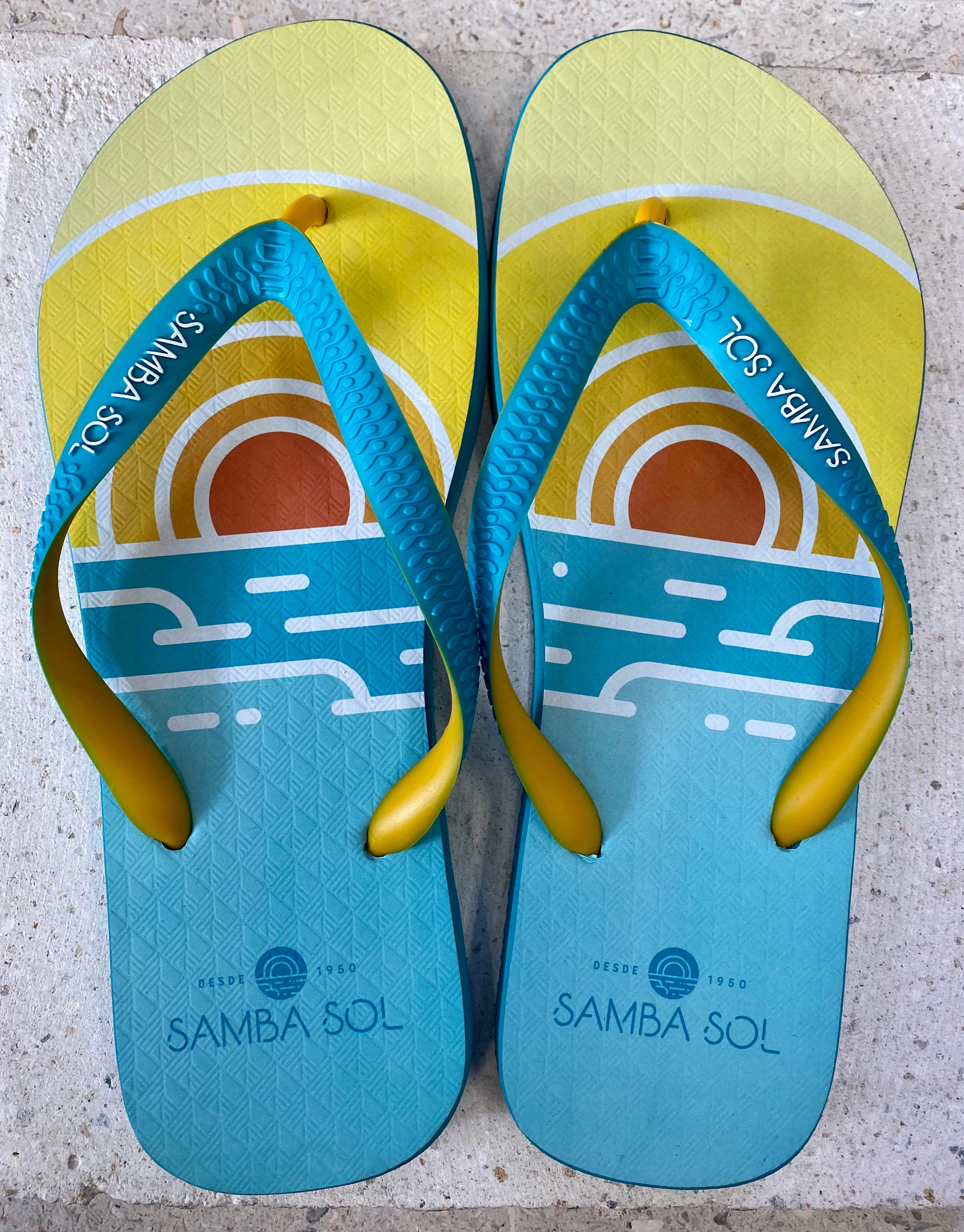 Samba Sol Men's Beach Collection Flip Flops - Miami Beach Sunset Fish Hook Flip Flops