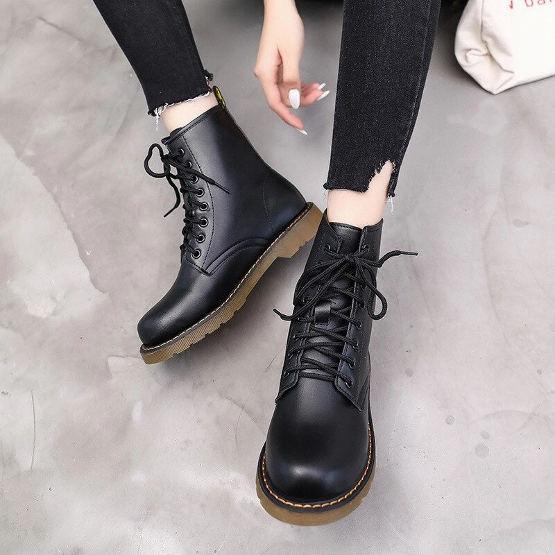 Boots Women Leather Shoes for Winter Boots Shoes Woman Casual Spring Leather Botas Mujer Female Ankle Boots Flat Ankle Boots Uk