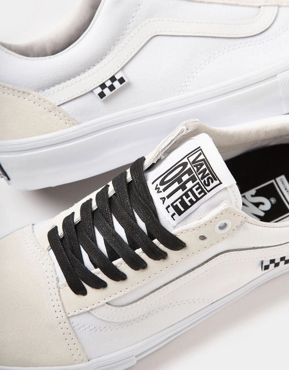 Nyjah 3 Skate Vans Skate Old Skool VCU Skate Shoes - White