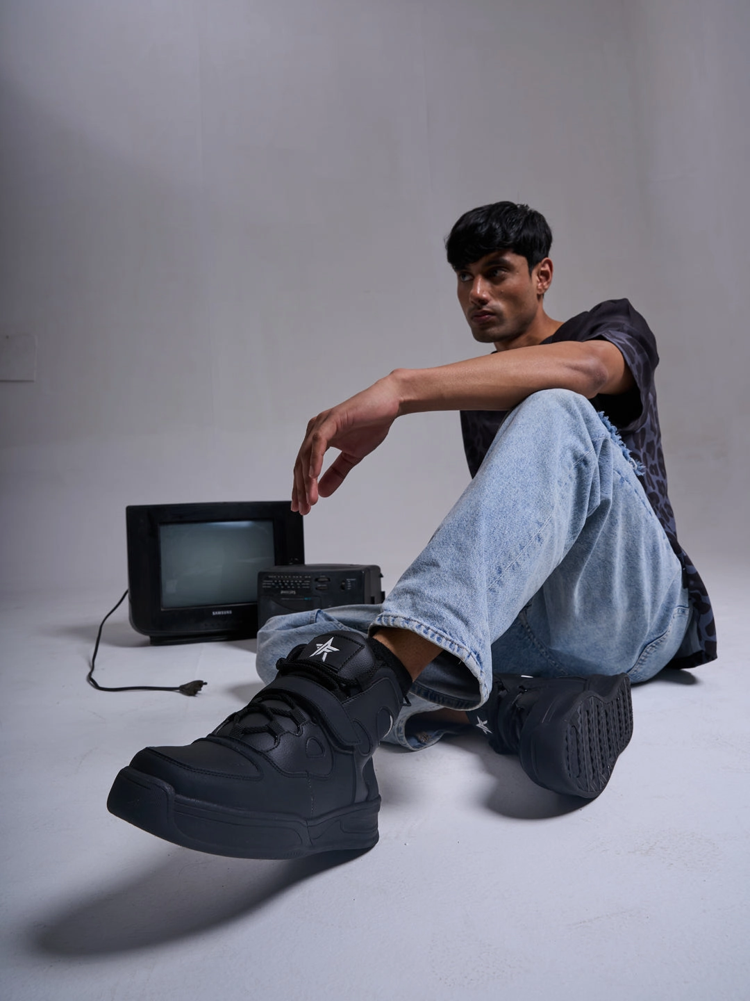 Men Black High Ankle Casual Chunky Lace Up Sneakers with Hook and Loop Closure Strap|Rubber Outsole High Top Basketball Shoes Sneakers Trending