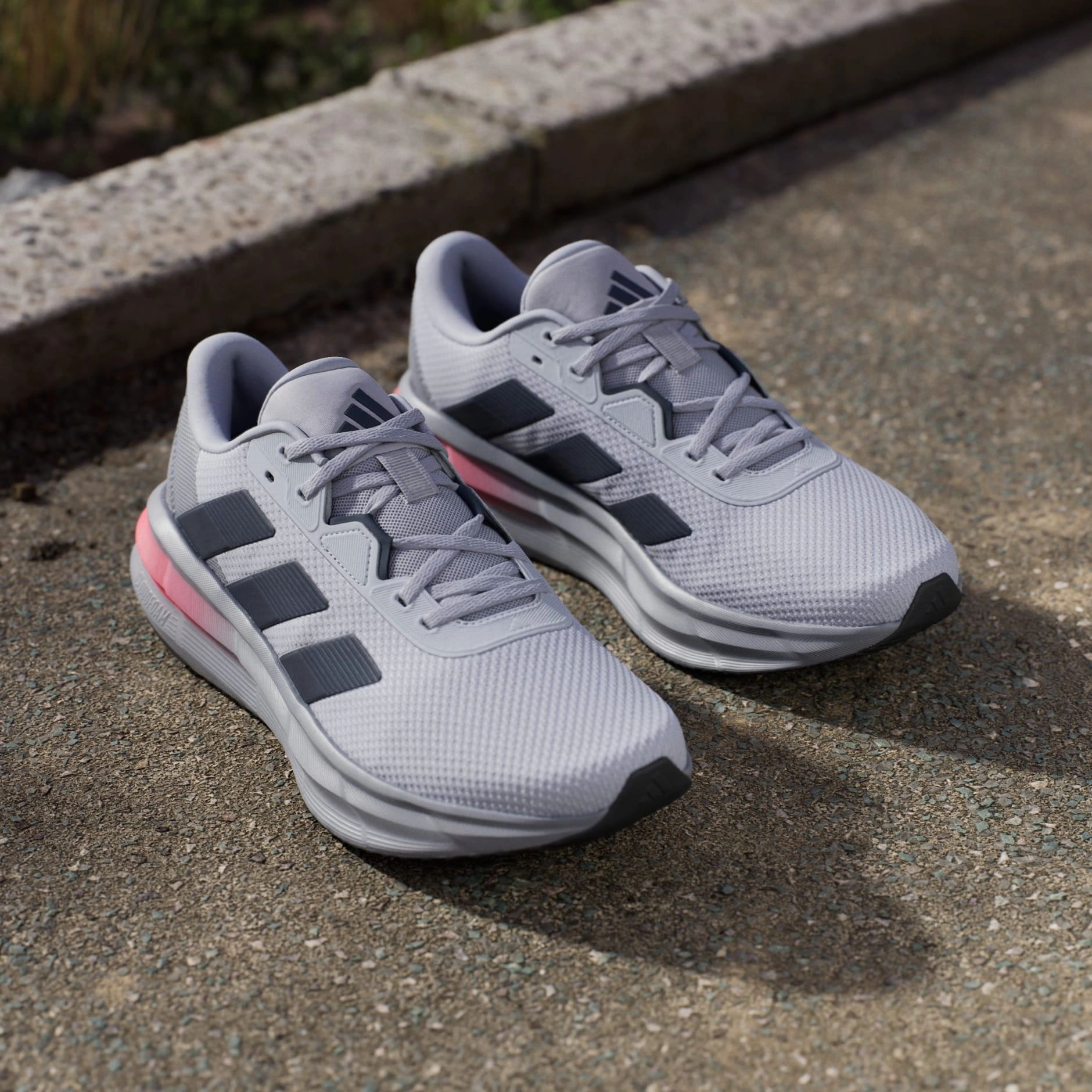 5 Tr Running Shoes Adidas Men's Galaxy 7 Grey/Red Running Shoes