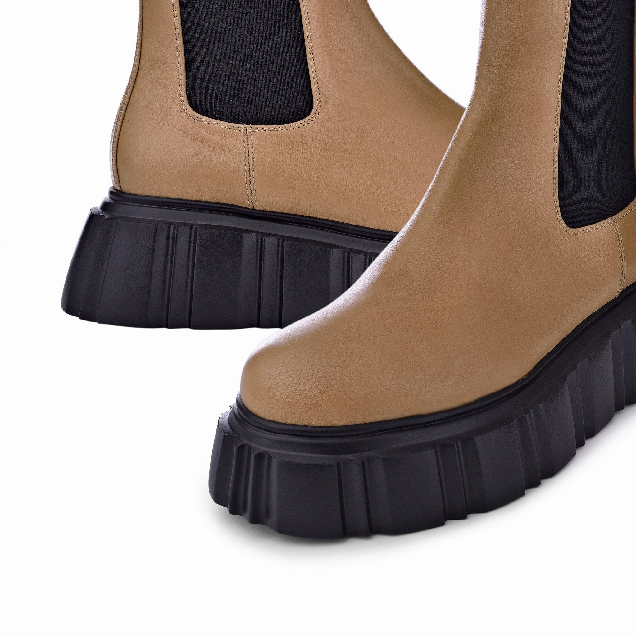 Jin Sand Chelsea Boots Lug Chelsea Boots