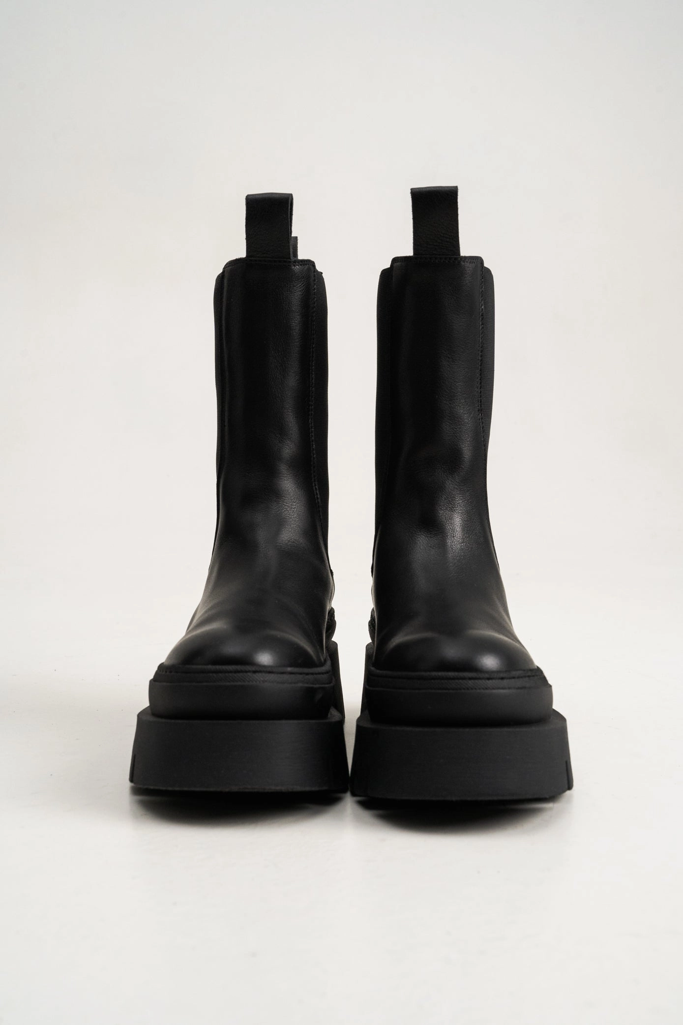 Fly London Chelsea Boots Vitello Black Chunky High Chelsea Boots