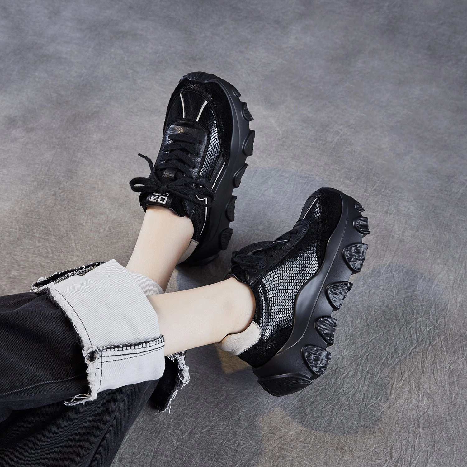 Women's Retro Leather Casual Chunky Platform Sneakers Best Sneakers For Skateboarding